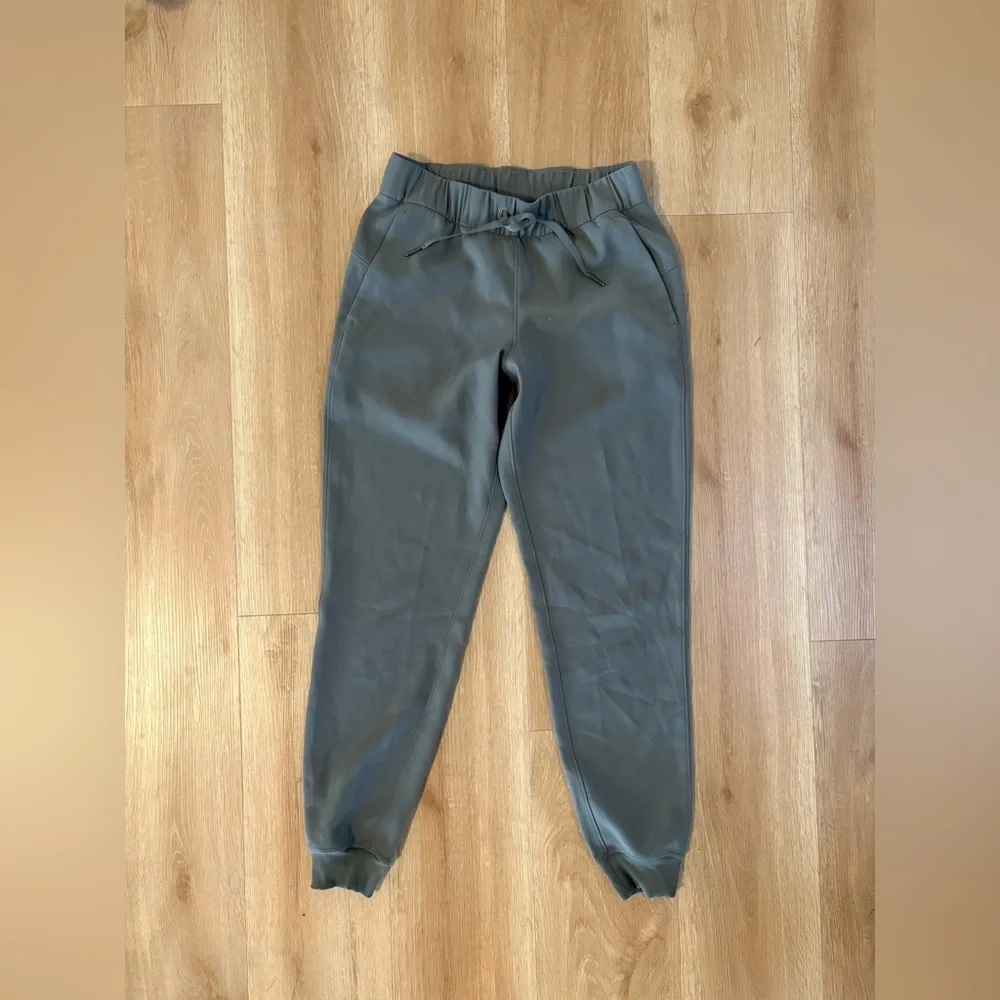 Lululemon on the FLY Sage Green Joggers - Picture 2 of 6